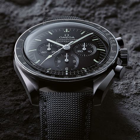 omega moonwatch chronometer